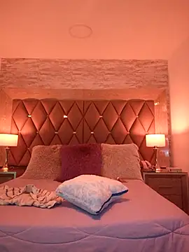 AmiraMorgan online show from November 2025 04:05:01 AM