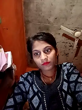 Snapshot of Jyoti_thakurr chatting on November 2025 02:17:01 PM Jyoti thakurr online show from November 2025 02:17:01 PM