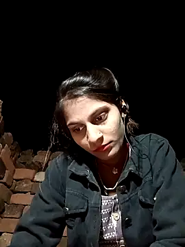 Snapshot of Jyoti_thakurr chatting on November 2025 05:11:01 PM Jyoti thakurr online show from November 2025 05:11:01 PM