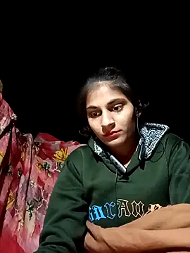 Snapshot of Jyoti_thakurr chatting on November 2025 02:35:01 PM Jyoti thakurr online show from November 2025 02:35:01 PM