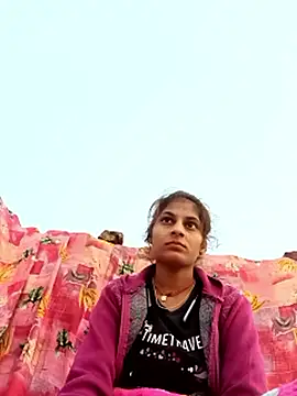 Snapshot of Jyoti_thakurr chatting on November 2025 01:33:02 AM Jyoti thakurr online show from November 2025 01:33:02 AM