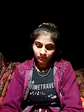 Snapshot of Jyoti_thakurr chatting on November 2025 02:50:02 PM Jyoti thakurr online show from November 2025 02:50:02 PM