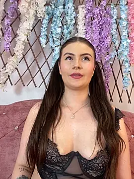 Snapshot of Tegui-sc chatting on October 2025 03:40:01 AM Tegui-sc online show from October 2025 03:40:01 AM