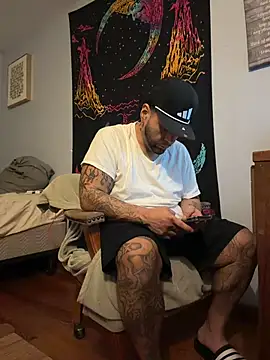 Lunablu13 online show from March 2026 04:17:02 AM