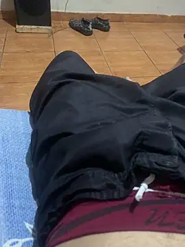 Bruno18cmmmmkk online show from December 2025 12:07:02 AM