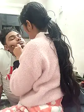 romantic couple1 online show from December 2025 12:50:02 AM