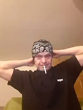 Kuba Gd online show from February 2025 02:00:01 AM