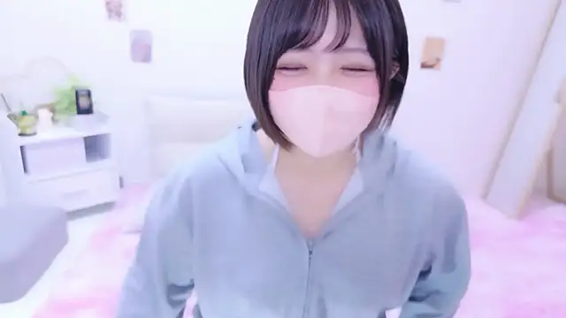 Hinata Sun online show from March 2026 03:17:02 PM