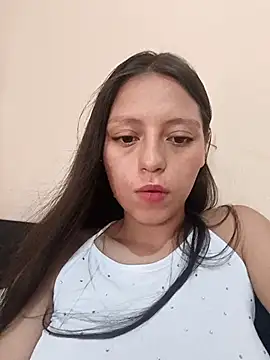 Snapshot of Lahila_ chatting on November 2025 02:28:01 PM Lahila online show from November 2025 02:28:01 PM