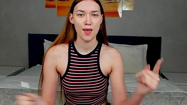 AmadaReine online show from February 2026 03:18:02 AM