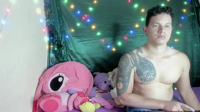 EclipseandFlame online show from December 2025 03:07:02 PM