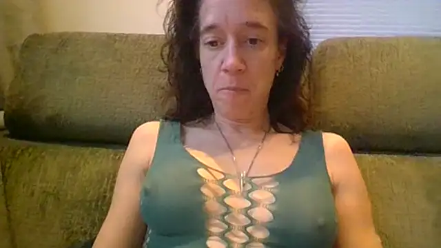 Snapshot of JezebelDutch chatting on December 2025 12:31:02 PM JezebelDutch online show from December 2025 12:31:02 PM