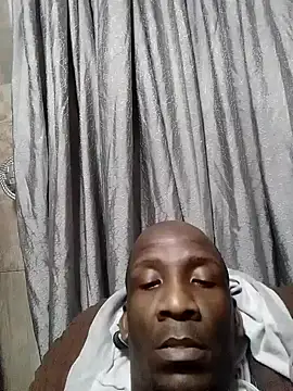 Snapshot of longdickson12345 chatting on October 2025 09:22:01 PM longdickson12345 online show from October 2025 09:22:01 PM