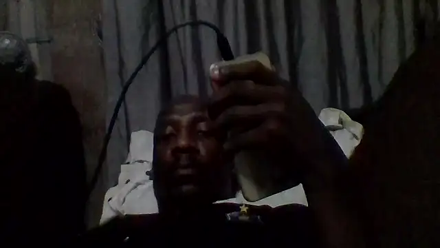 Snapshot of longdickson12345 chatting on October 2025 10:48:02 PM longdickson12345 online show from October 2025 10:48:02 PM