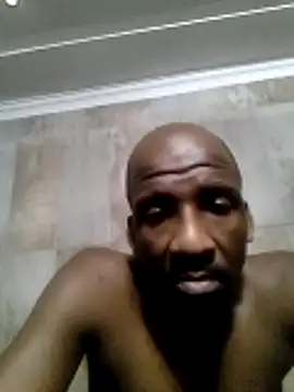 Snapshot of longdickson12345 chatting on October 2025 04:24:02 PM longdickson12345 online show from October 2025 04:24:02 PM