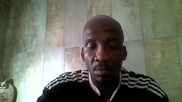 Snapshot of longdickson12345 chatting on November 2025 12:19:02 PM longdickson12345 online show from November 2025 12:19:02 PM