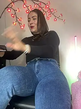 Amelia laurent online show from May 2026 08:26:01 PM
