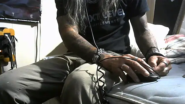 Snapshot of crassanova chatting on July 2026 12:03:01 PM crassanova online show from July 2026 12:03:01 PM