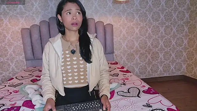 Kristall 06 online show from March 2026 03:23:01 AM