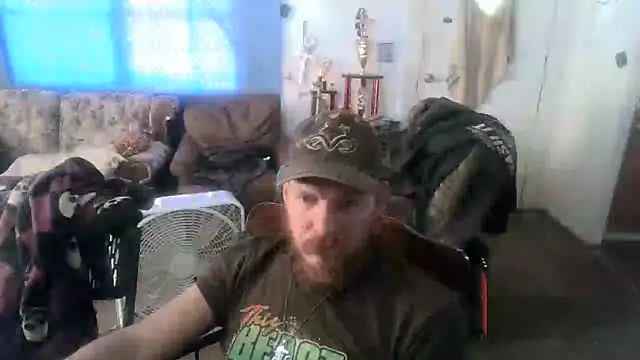 Poundtown1226 online show from September 2025 02:28:02 PM