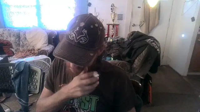 Poundtown1226 online show from September 2025 05:24:01 PM