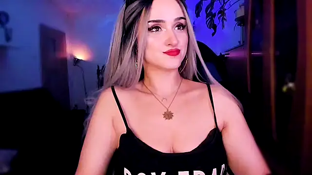 MistressJolie online show from December 2024 03:22:02 PM