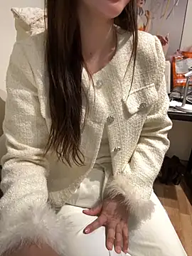 susu baby online show from December 2025 06:30:02 AM