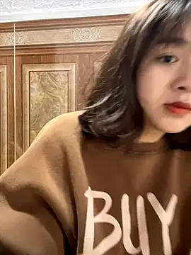 Snapshot of Lonnina chatting on November 2025 02:28:01 AM Lonnina online show from November 2025 02:28:01 AM