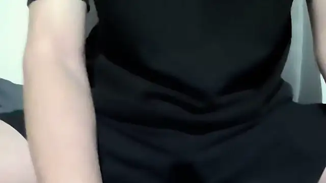 Snapshot of lim111 chatting on November 2025 08:57:02 AM lim111 online show from November 2025 08:57:02 AM