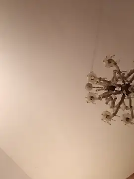 Snapshot of CasalTopaTudo chatting on September 2025 04:12:02 AM CasalTopaTudo online show from September 2025 04:12:02 AM