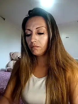 Snapshot of -AngelNova- chatting on September 2025 10:31:01 PM -AngelNova- online show from September 2025 10:31:01 PM