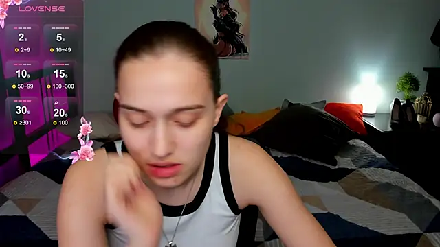 Alisa  Kelly online show from November 2025 02:20:01 AM