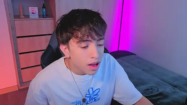 onlinenico online show from October 2025 08:08:01 PM