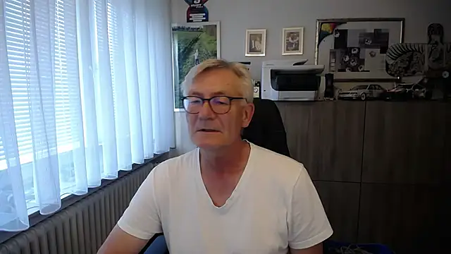 randyandy67 online show from July 2026 06:18:02 PM