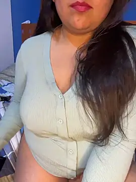 Luci Sweet22 online show from March 2026 11:16:01 PM