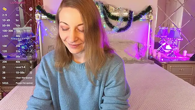 Snapshot of Katherine_Loveau chatting on December 2025 04:39:02 AM Katherine Loveau online show from December 2025 04:39:02 AM