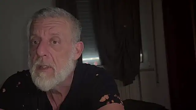 Snapshot of Pigna16PSRN chatting on February 2026 10:57:01 PM Pigna16PSRN online show from February 2026 10:57:01 PM