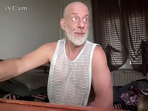 Pigna16PSRN online show from April 2026 10:15:01 AM