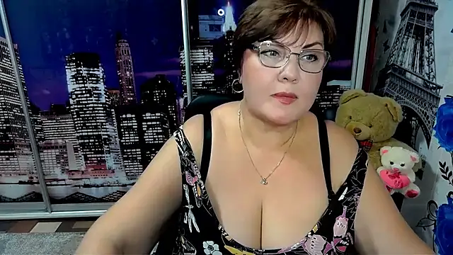 Bela Lana  online show from October 2025 07:16:01 PM