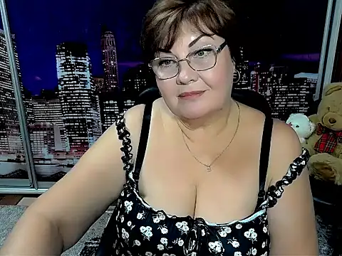 Bela Lana  online show from October 2025 07:14:02 PM