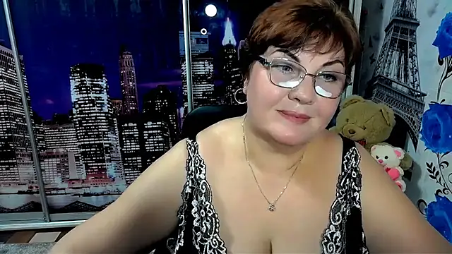 Bela Lana  online show from November 2025 06:26:01 PM