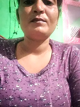 Kavya hot online show from November 2025 01:15:01 PM