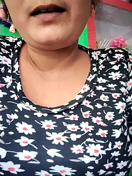 Kavya hot online show from December 2025 05:28:01 AM