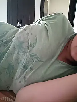 Snapshot of angel_ridhi chatting on May 2026 12:51:02 AM angel ridhi online show from May 2026 12:51:02 AM