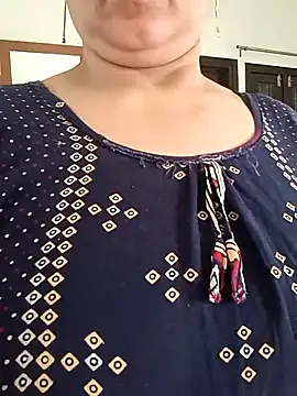Snapshot of angel_ridhi chatting on May 2026 02:20:02 AM angel ridhi online show from May 2026 02:20:02 AM
