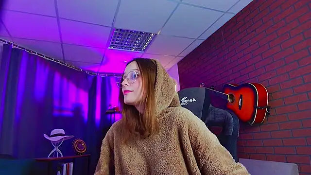 Snapshot of JenniferKiim chatting on December 2025 12:03:02 PM JenniferKiim online show from December 2025 12:03:02 PM