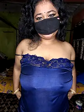 Smile-quien online show from September 2025 04:32:02 PM