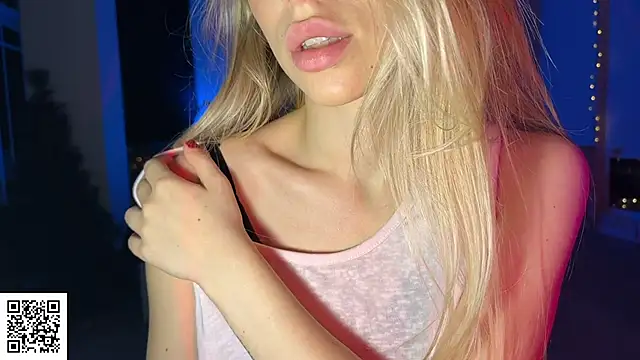 ElysiaXo online show from December 2025 09:19:02 PM