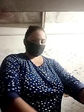 Rakhi sawant143 online show from November 2025 12:38:02 PM