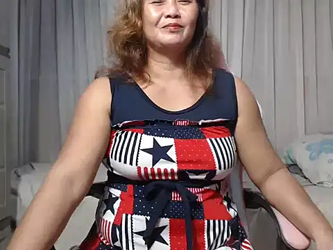 FelisitaG online show from October 2025 10:21:02 AM